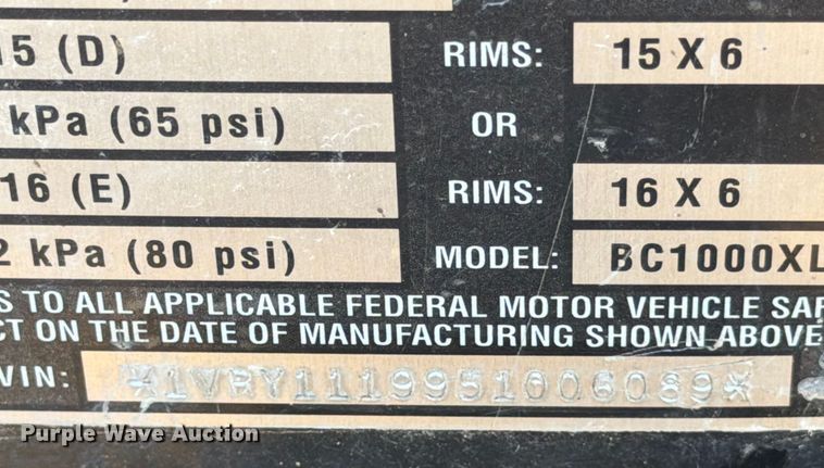 image for item ED5066 2005 Vermeer BC1000XL wood chipper