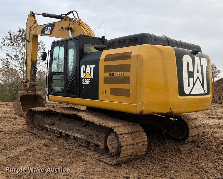 image for item ED5069 2015 Caterpillar 326F L excavator