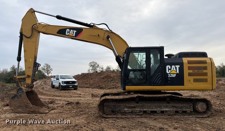 image for item ED5069 2015 Caterpillar 326F L excavator