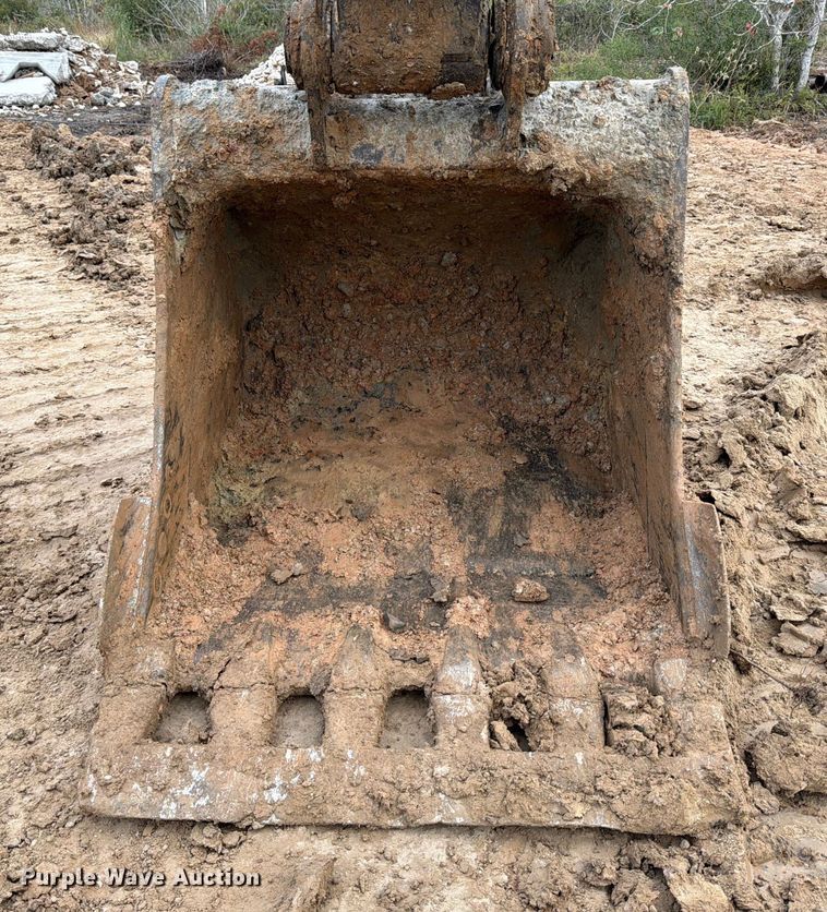 image for item ED5069 2015 Caterpillar 326F L excavator