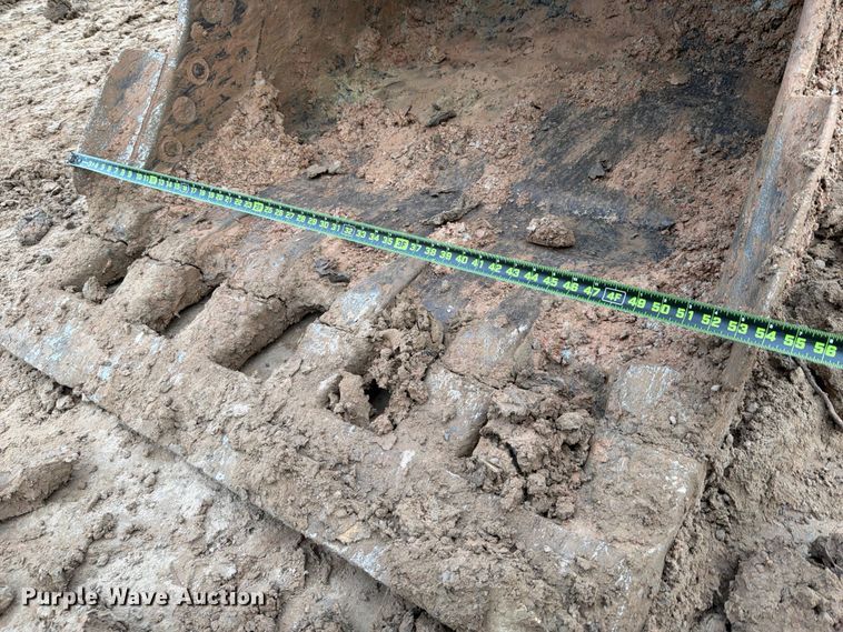 image for item ED5069 2015 Caterpillar 326F L excavator