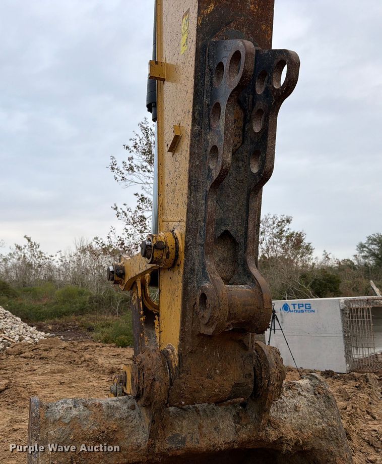 image for item ED5069 2015 Caterpillar 326F L excavator