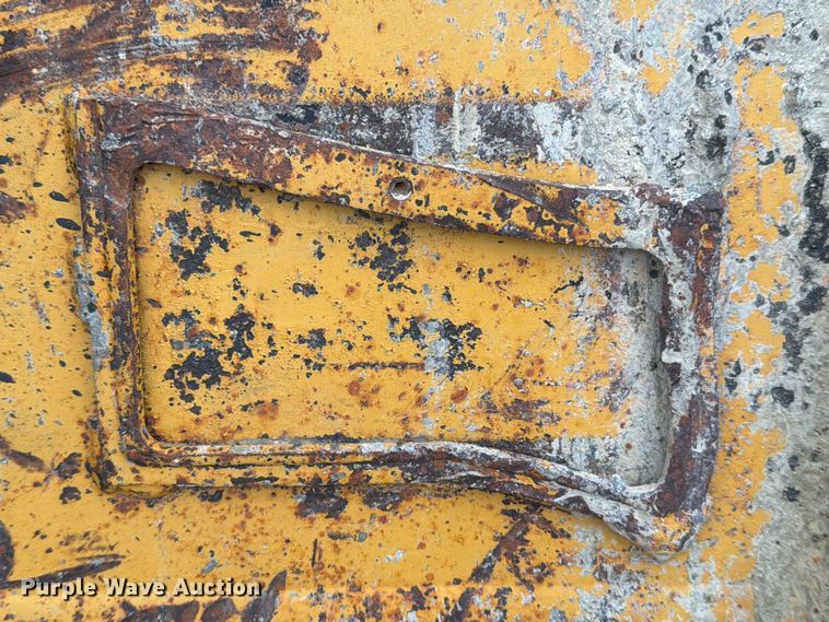 image for item ED5069 2015 Caterpillar 326F L excavator