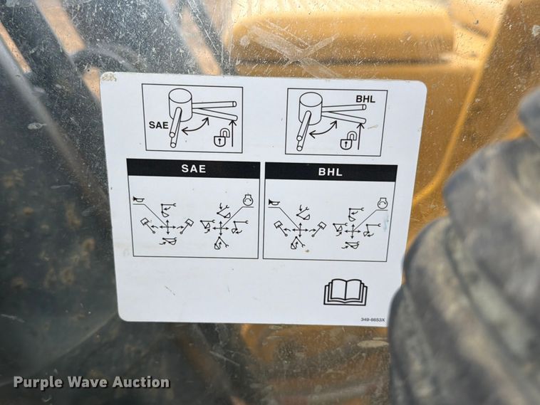 image for item ED5069 2015 Caterpillar 326F L excavator