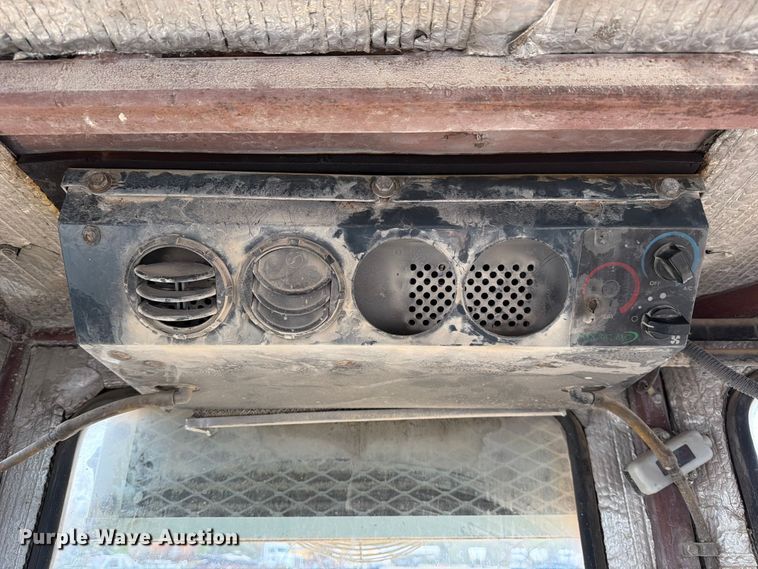 image for item ED5070 1990 Tesmec TRS1000 trencher