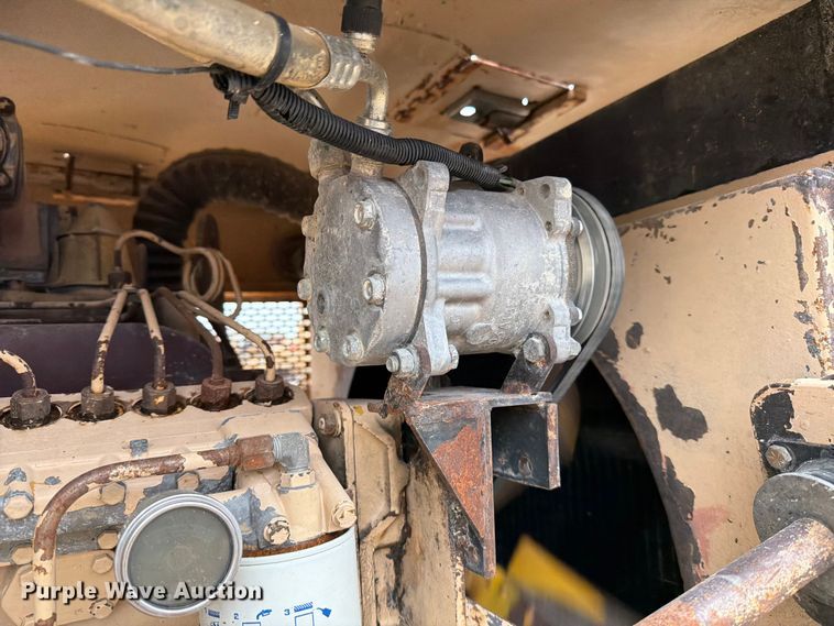 image for item ED5070 1990 Tesmec TRS1000 trencher