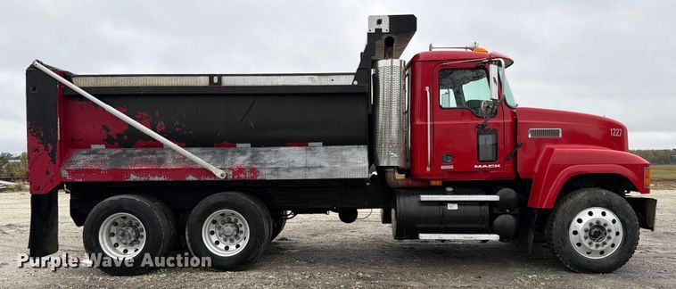 image for item ED5071 2008 Mack CHU613 dump truck