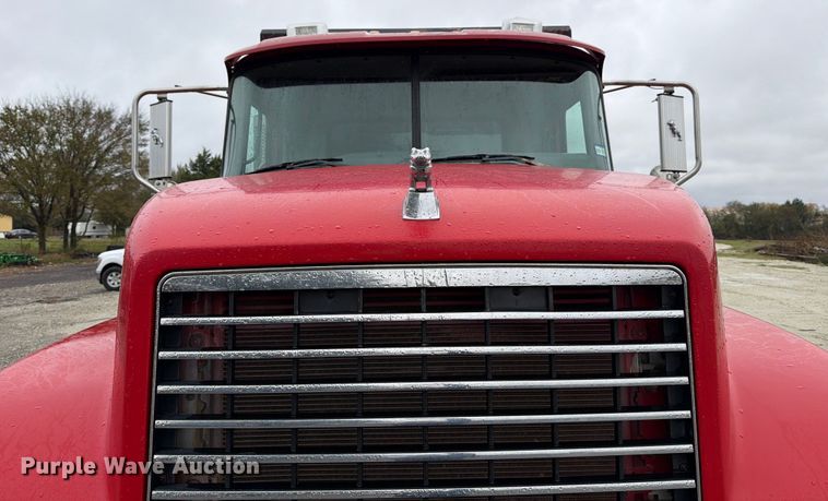 image for item ED5071 2008 Mack CHU613 dump truck