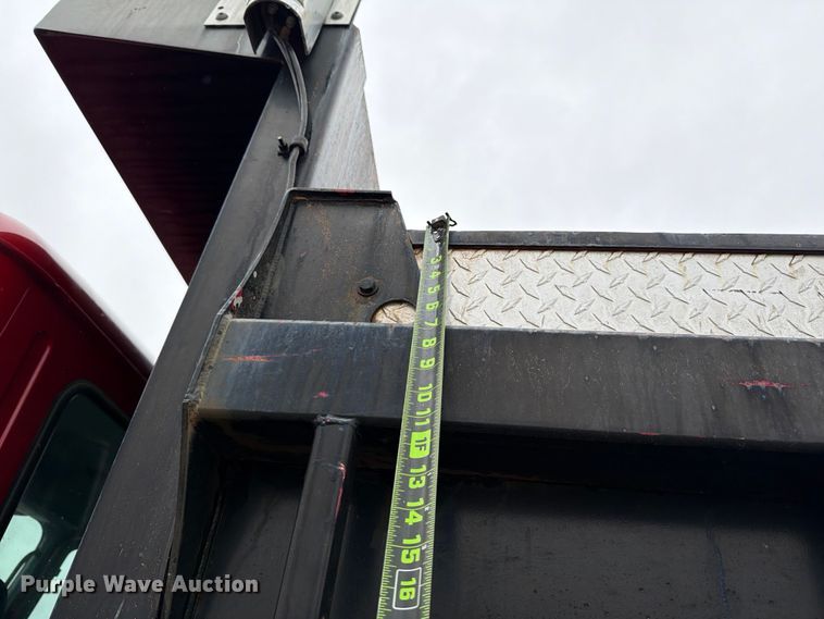 image for item ED5071 2008 Mack CHU613 dump truck