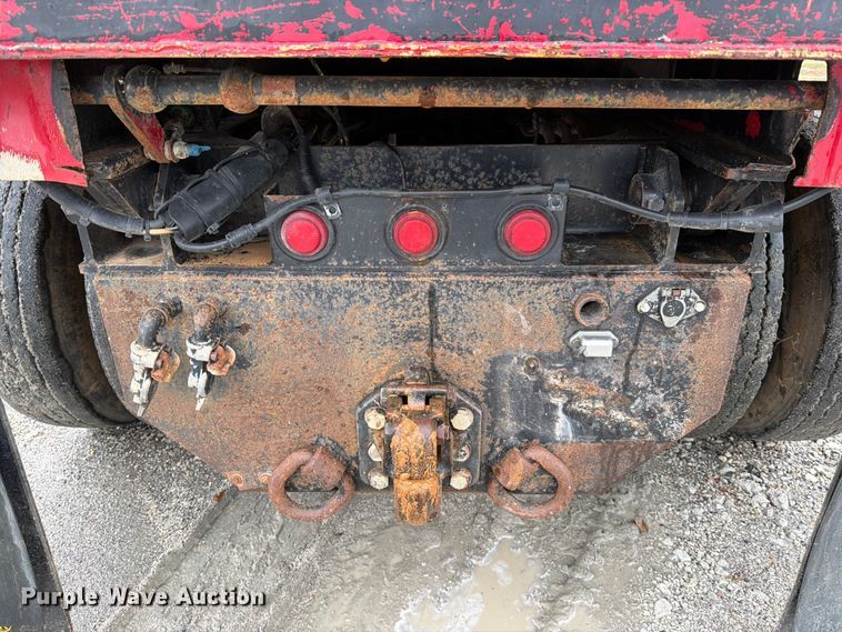 image for item ED5071 2008 Mack CHU613 dump truck