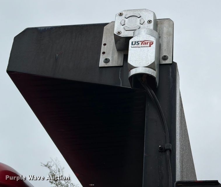 image for item ED5071 2008 Mack CHU613 dump truck