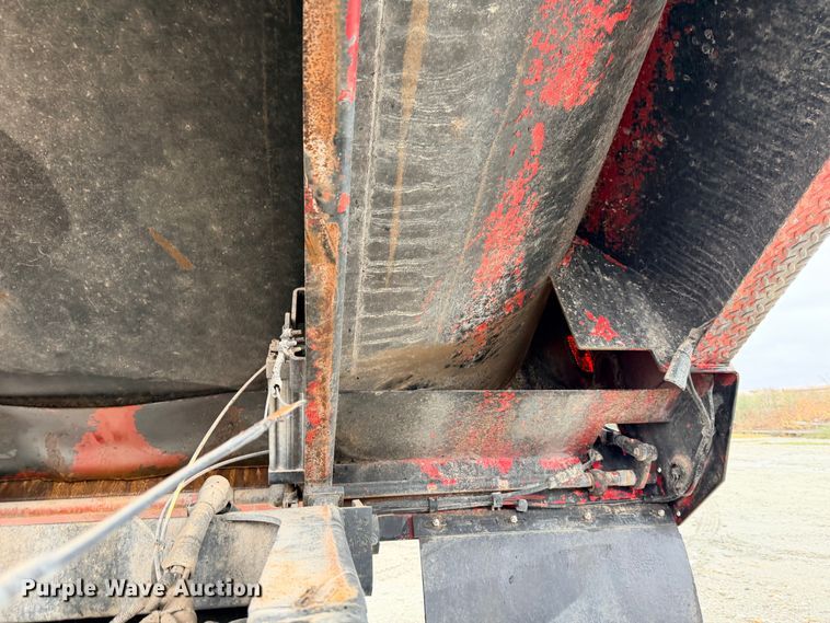 image for item ED5071 2008 Mack CHU613 dump truck