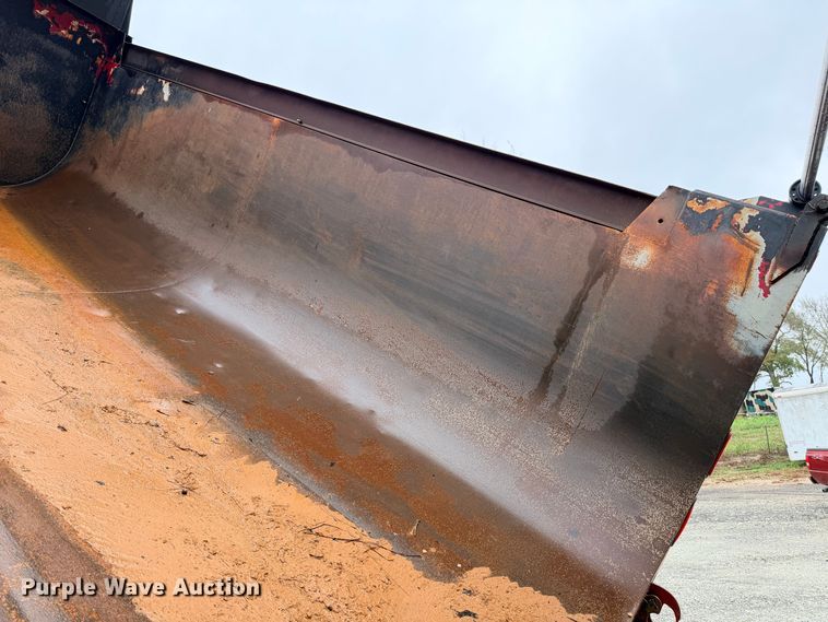 image for item ED5071 2008 Mack CHU613 dump truck