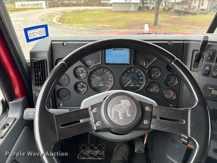 image for item ED5071 2008 Mack CHU613 dump truck