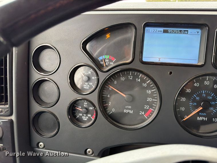 image for item ED5071 2008 Mack CHU613 dump truck