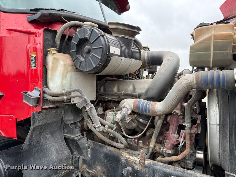 image for item ED5071 2008 Mack CHU613 dump truck