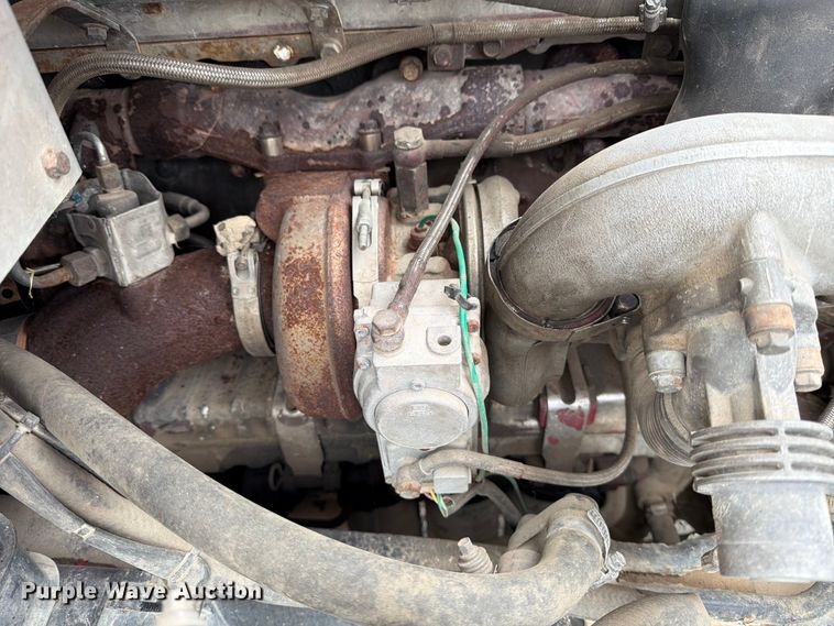 image for item ED5071 2008 Mack CHU613 dump truck