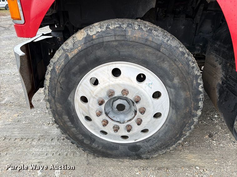 image for item ED5071 2008 Mack CHU613 dump truck