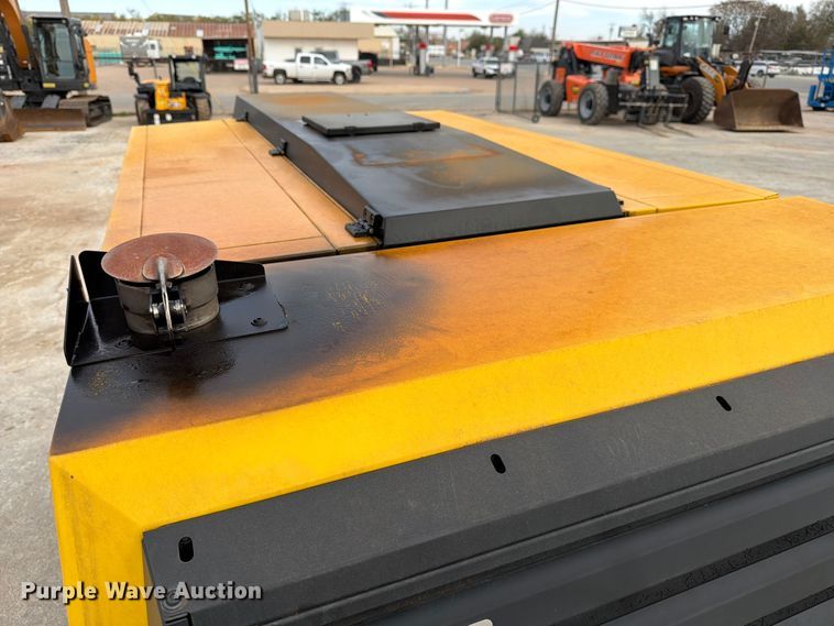 image for item ED5072 2022 Kaeser M118 air compressor