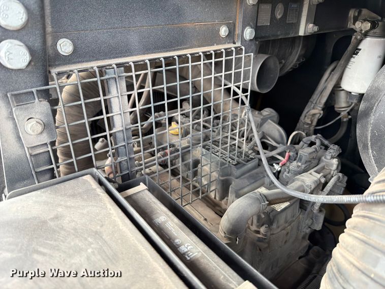 image for item ED5072 2022 Kaeser M118 air compressor