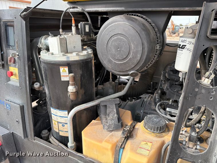 image for item ED5074 2022 Kaeser M118 air compressor