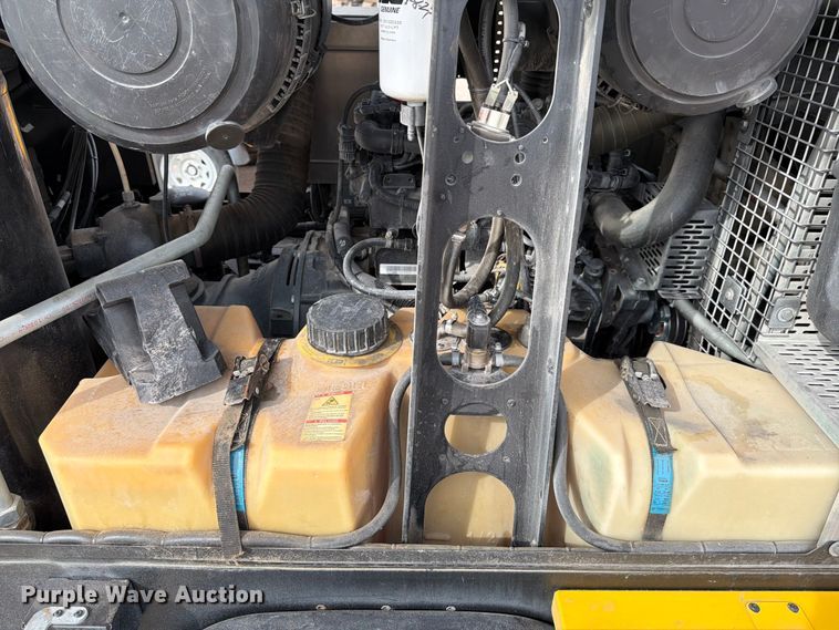 image for item ED5074 2022 Kaeser M118 air compressor