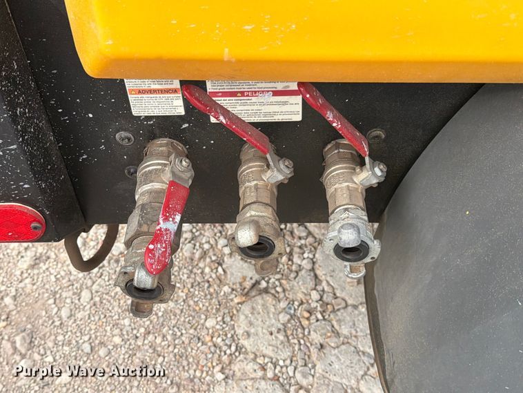 image for item ED5076 2021 Kaeser M55 air compressor