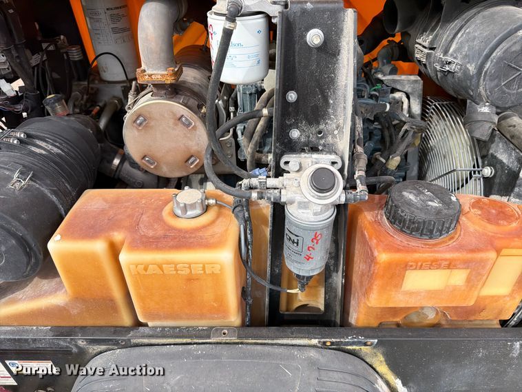 image for item ED5076 2021 Kaeser M55 air compressor