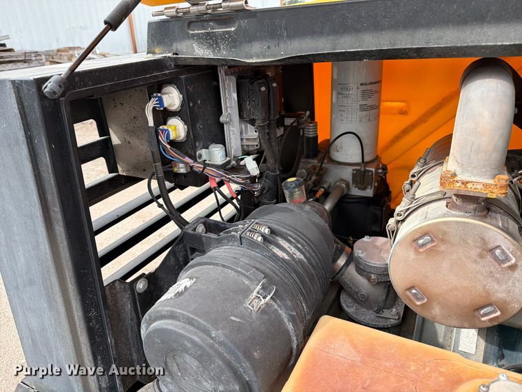 image for item ED5076 2021 Kaeser M55 air compressor