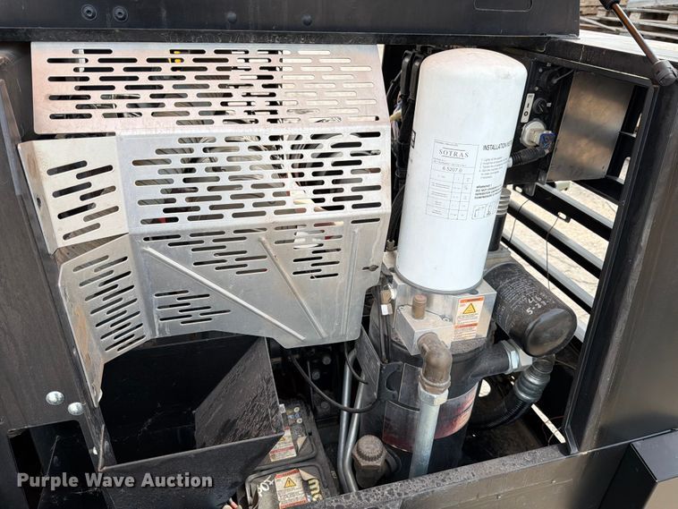 image for item ED5078 2022 Kaeser M55 air compressor