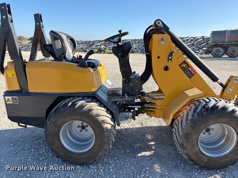 image for item ED5079 2024 Toho TH180 compact wheel loader