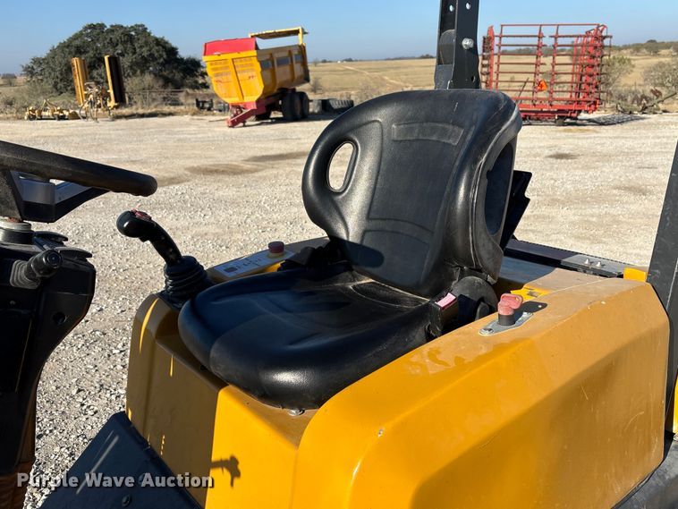 image for item ED5079 2024 Toho TH180 compact wheel loader