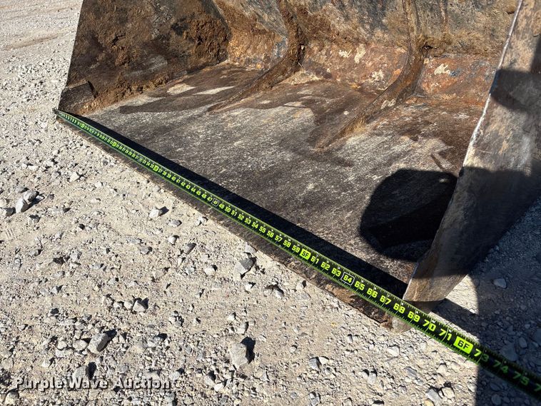 image for item ED5082 Giant V6004T compact wheel loader