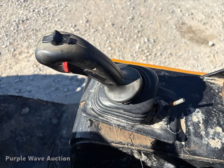 image for item ED5082 Giant V6004T compact wheel loader