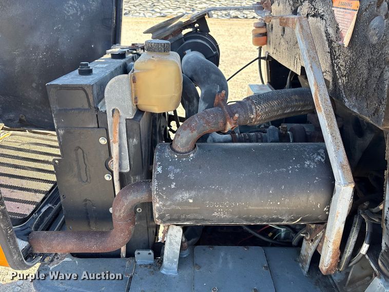 image for item ED5082 Giant V6004T compact wheel loader