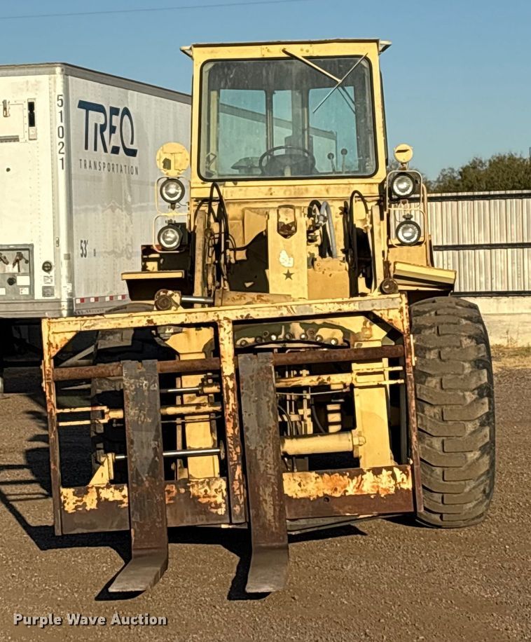 image for item ED5084 International M10A wheel loader