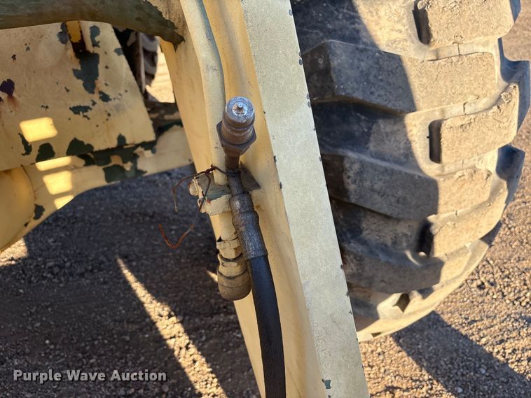 image for item ED5084 International M10A wheel loader
