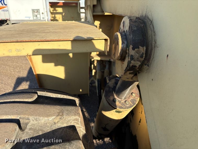 image for item ED5084 International M10A wheel loader