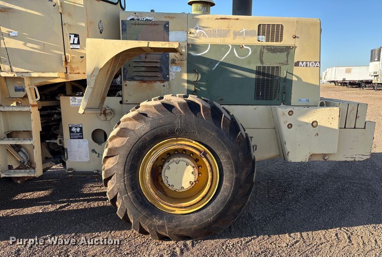 image for item ED5084 International M10A wheel loader