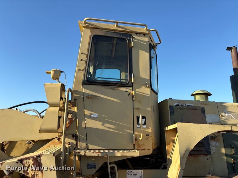 image for item ED5084 International M10A wheel loader