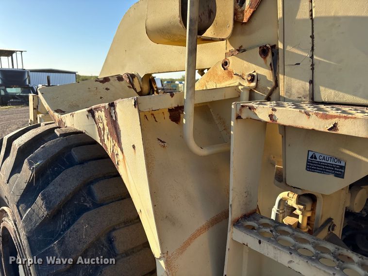 image for item ED5084 International M10A wheel loader