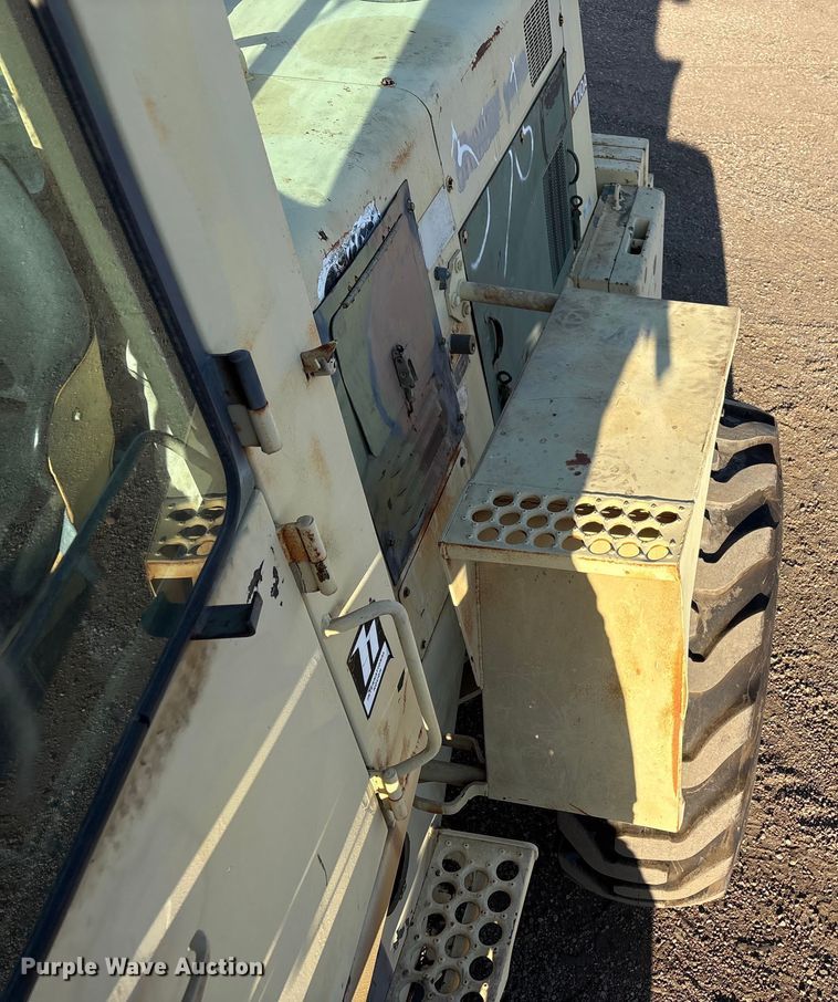 image for item ED5084 International M10A wheel loader