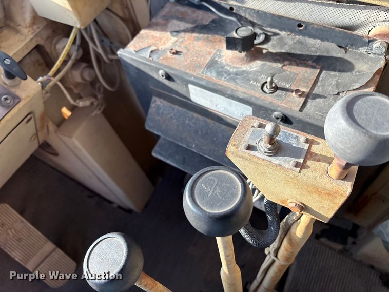 image for item ED5084 International M10A wheel loader