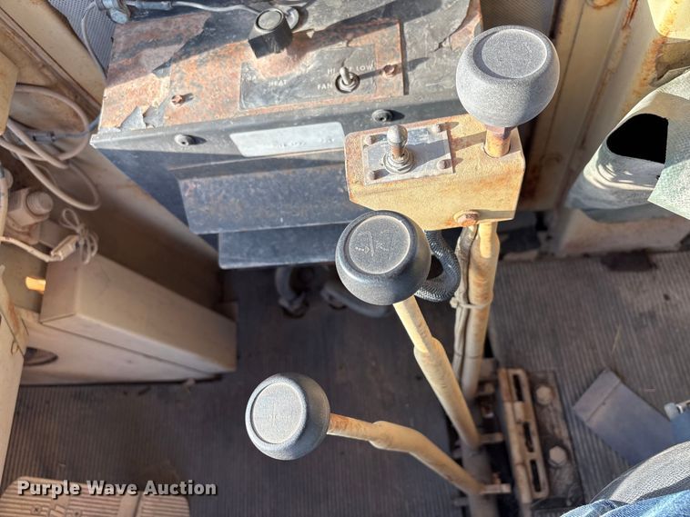 image for item ED5084 International M10A wheel loader