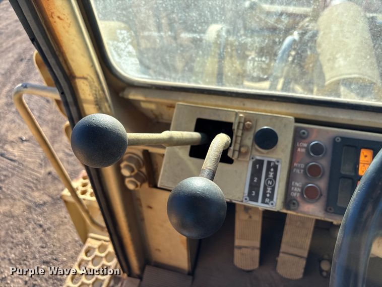 image for item ED5084 International M10A wheel loader