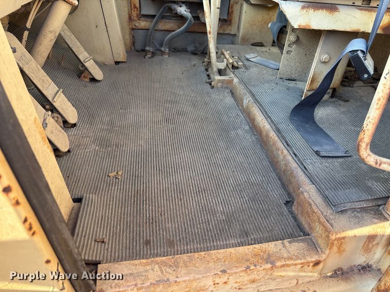 image for item ED5084 International M10A wheel loader