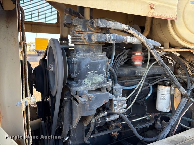 image for item ED5084 International M10A wheel loader