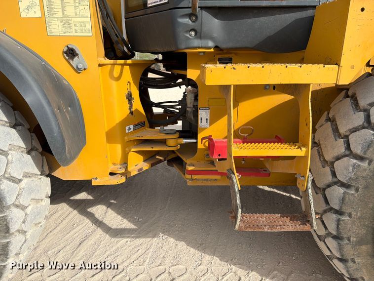 image for item ED5914 2018 John Deere 544K-II wheel loader