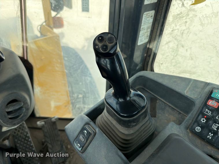 image for item ED5914 2018 John Deere 544K-II wheel loader