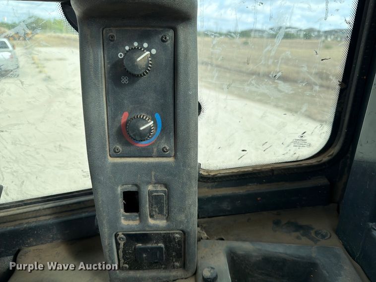 image for item ED5914 2018 John Deere 544K-II wheel loader